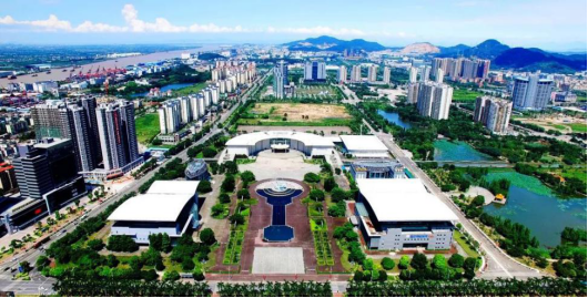 火炬区、翠亨新区传达学习贯彻习近平总书记视察广东重要讲话精神大会召开2018-10-313650.png